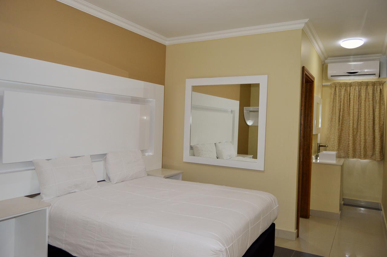 Palace Lodge Morningside Durban Exteriör bild